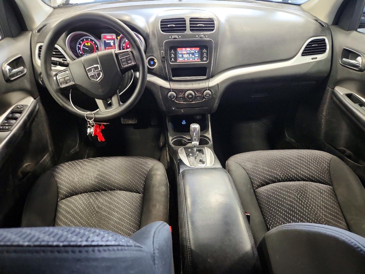 Dodge Journey Se