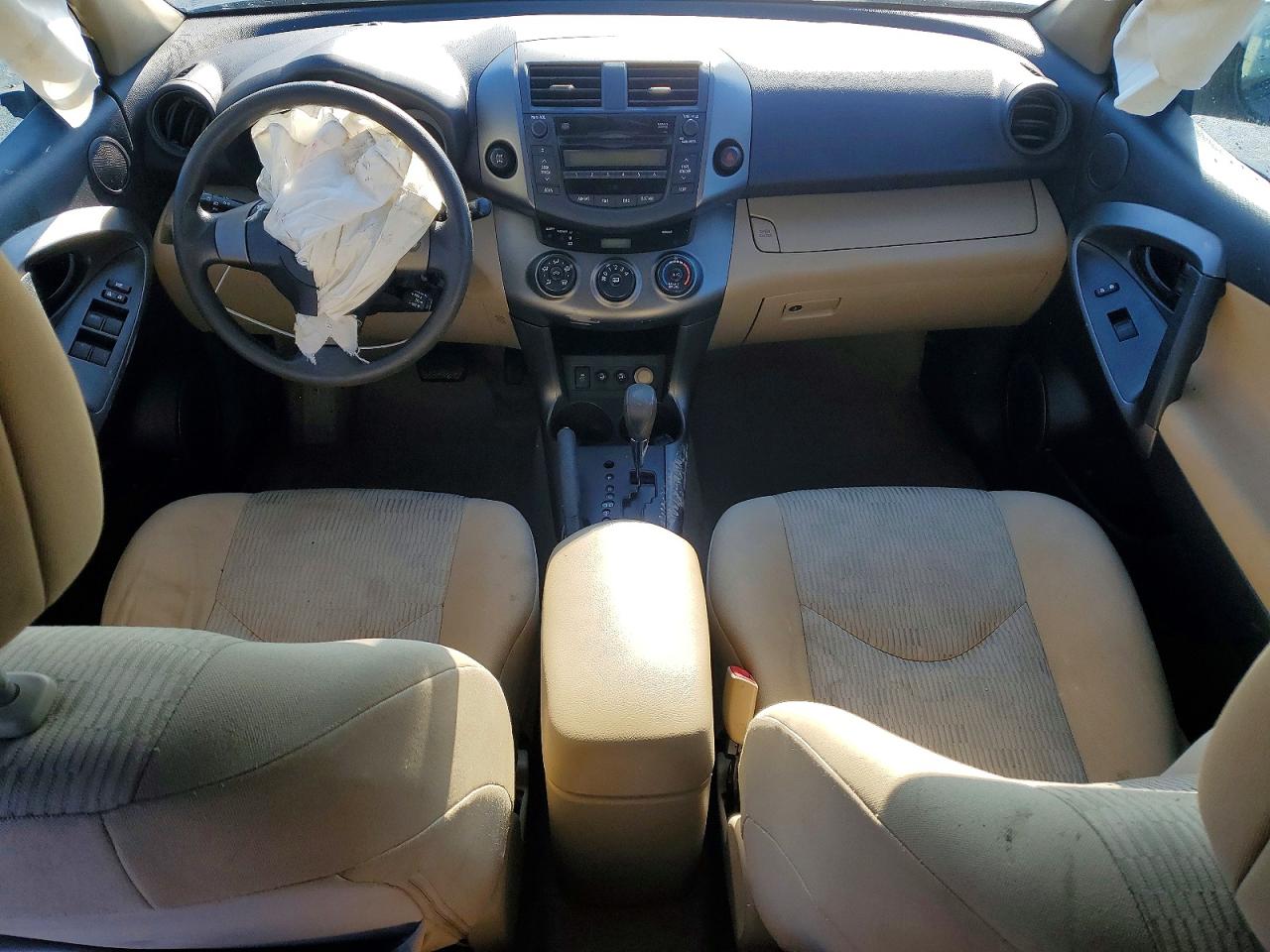 Toyota RAV4 Base