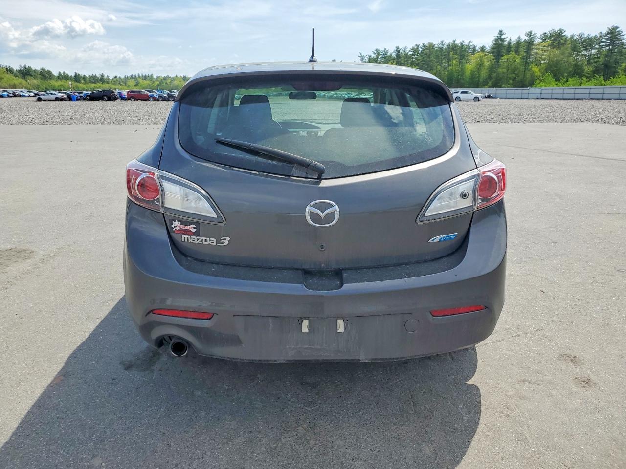 Mazda 3 I