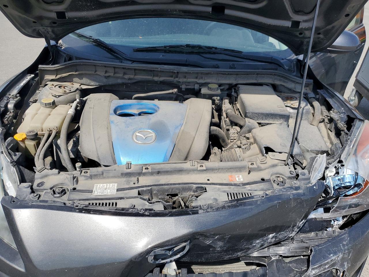 Mazda 3 I