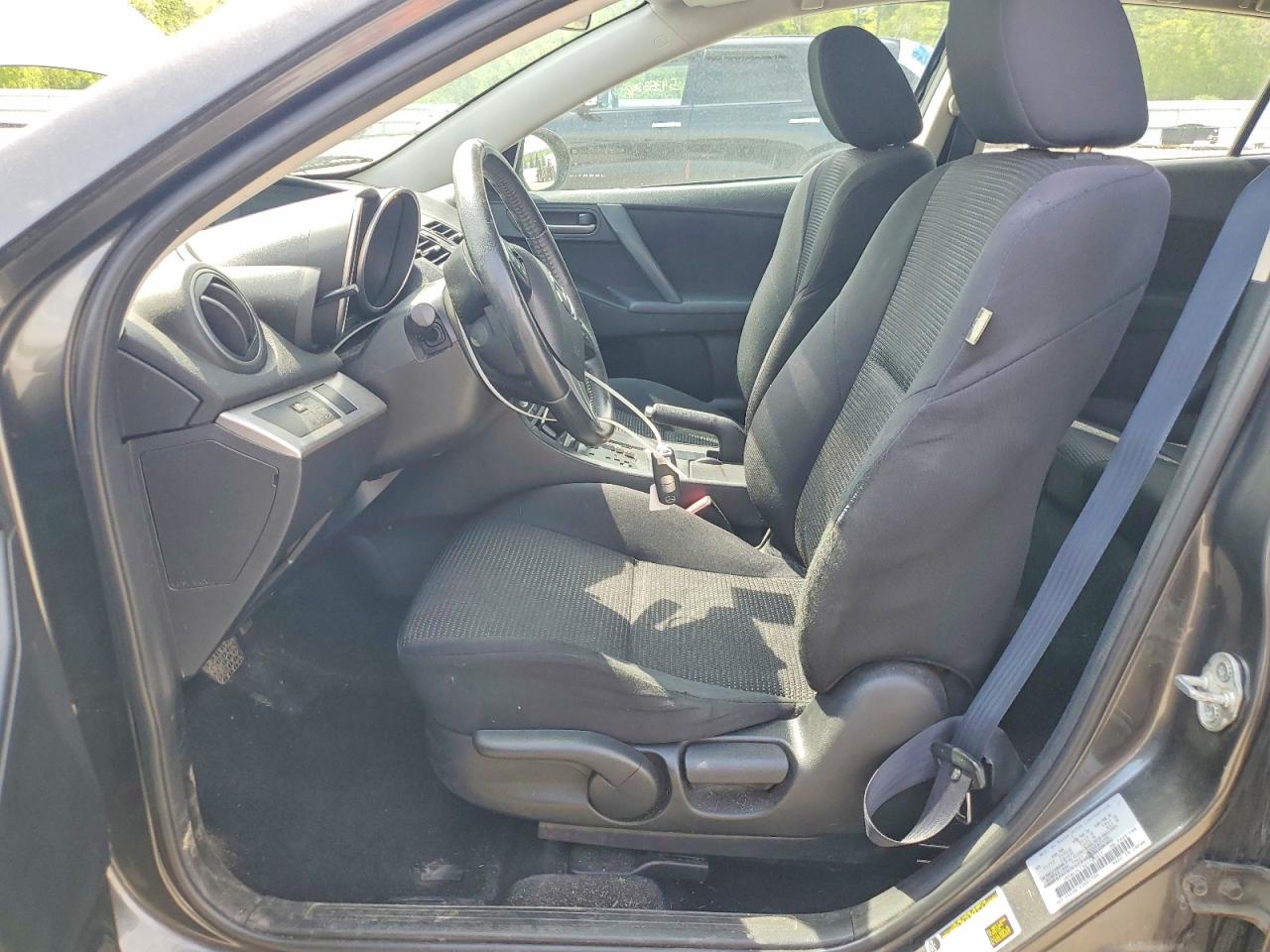 Mazda 3 I