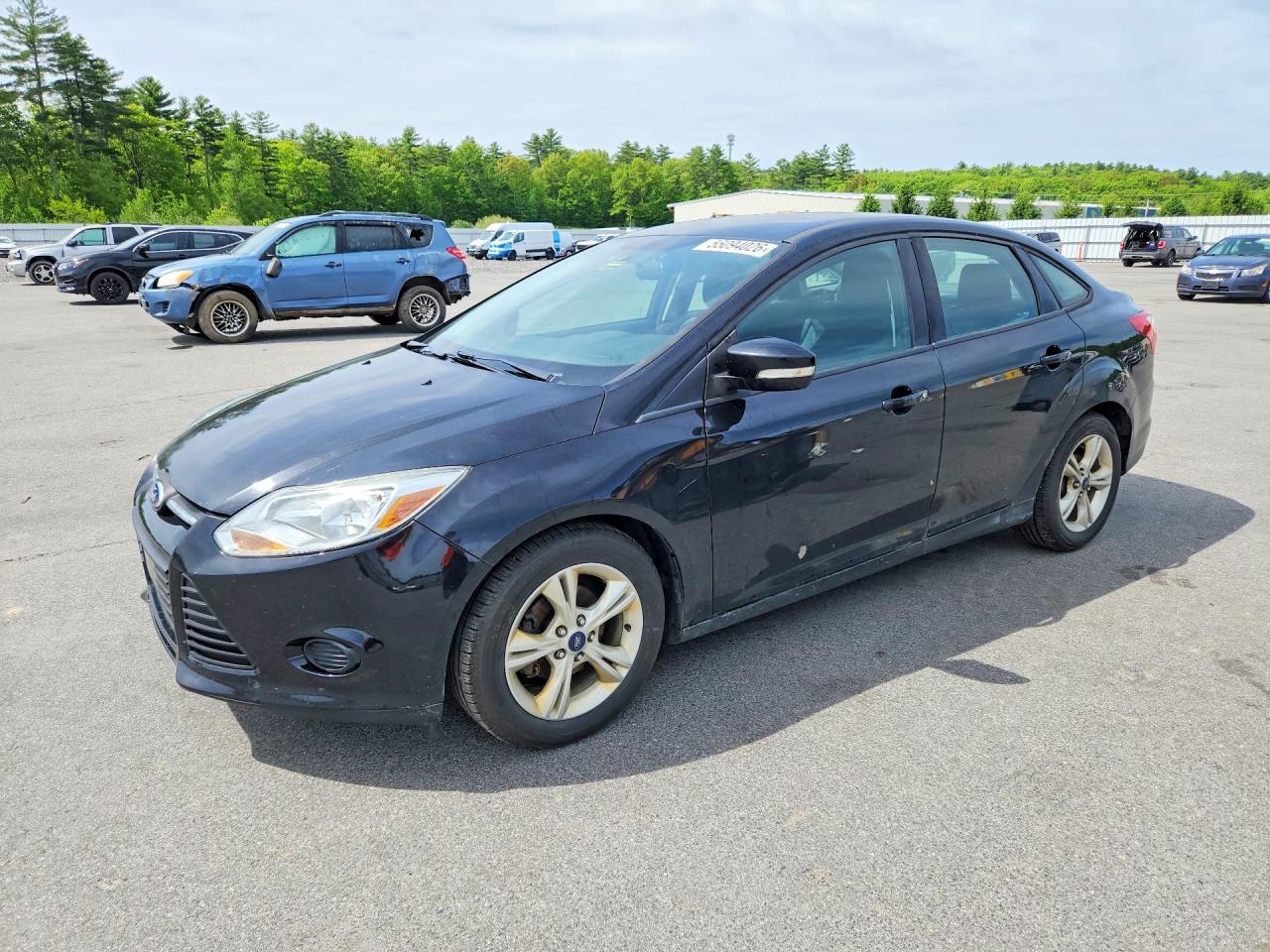 Salvage Ford Focus Image