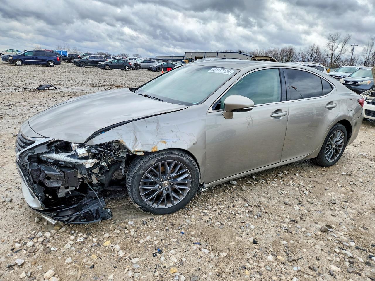 Salvage Lexus Es Image