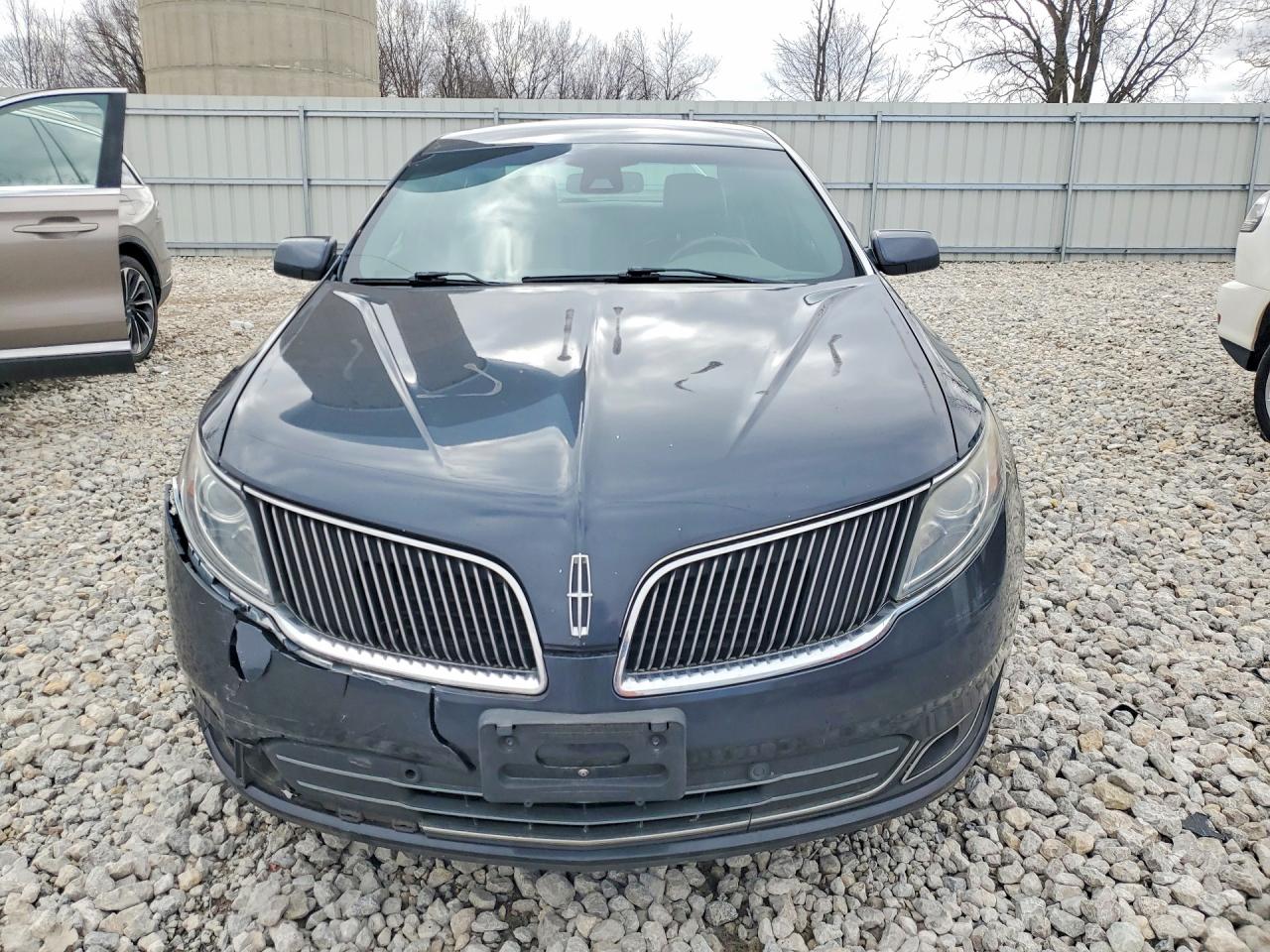Lincoln MKS