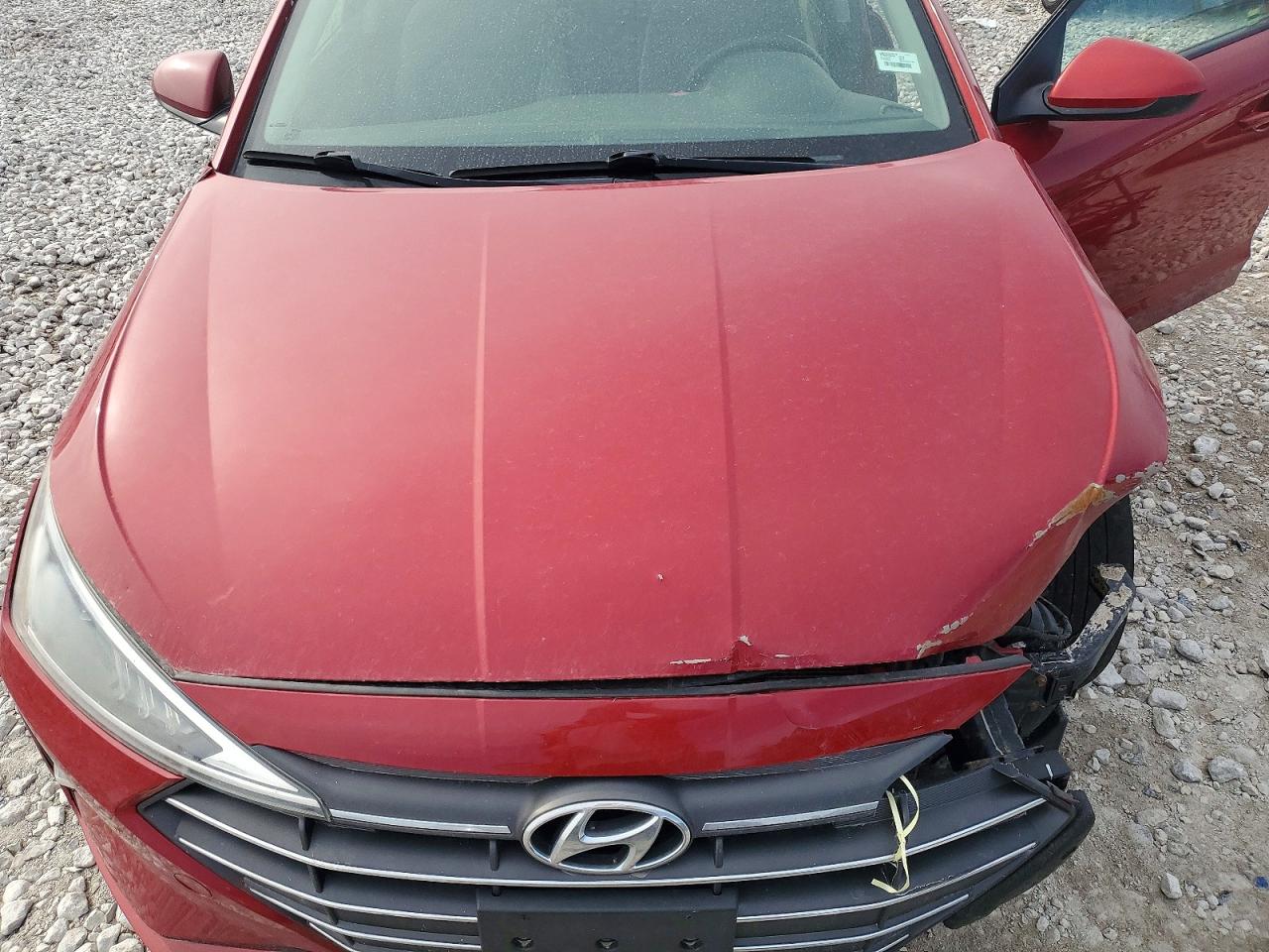 Hyundai ELANTRA Sel