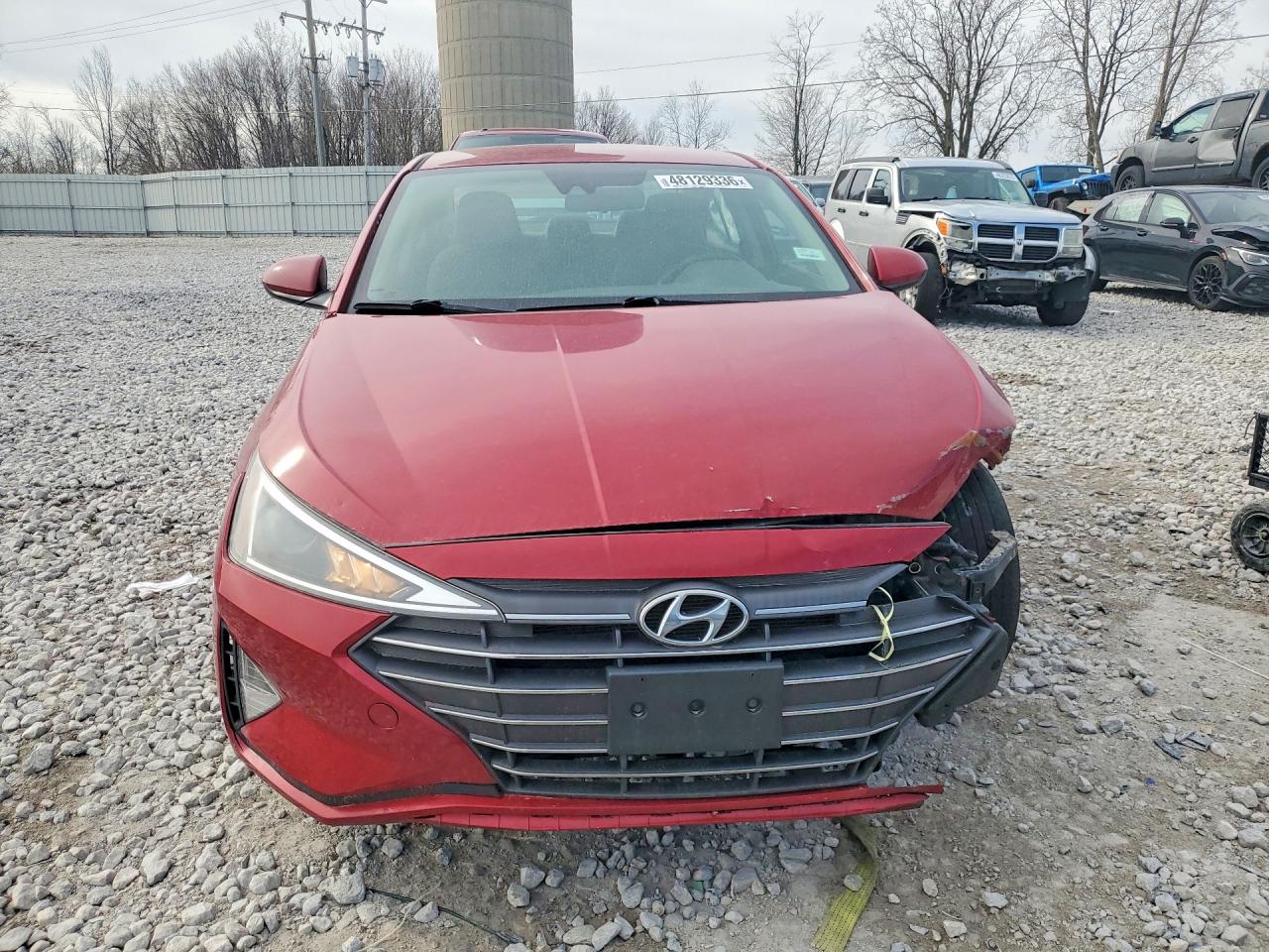 Hyundai ELANTRA Sel