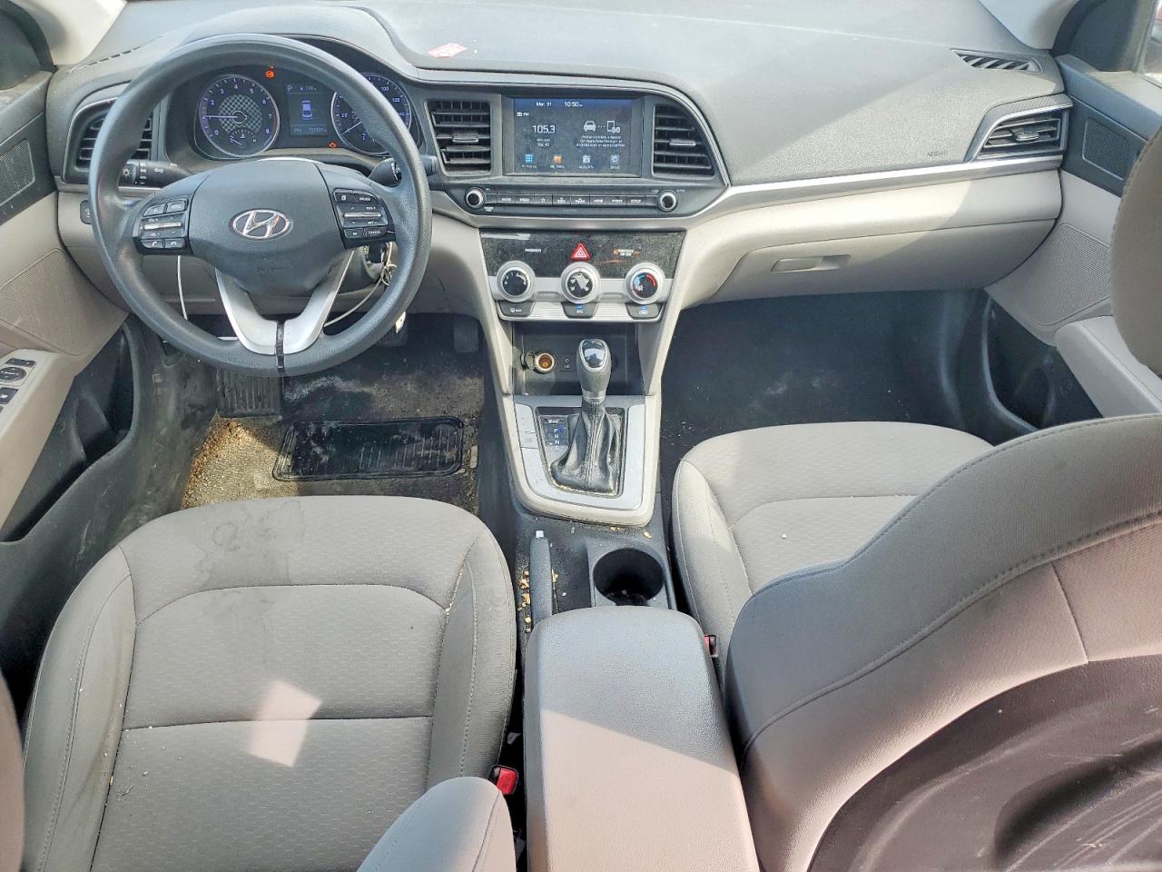 Hyundai ELANTRA Sel