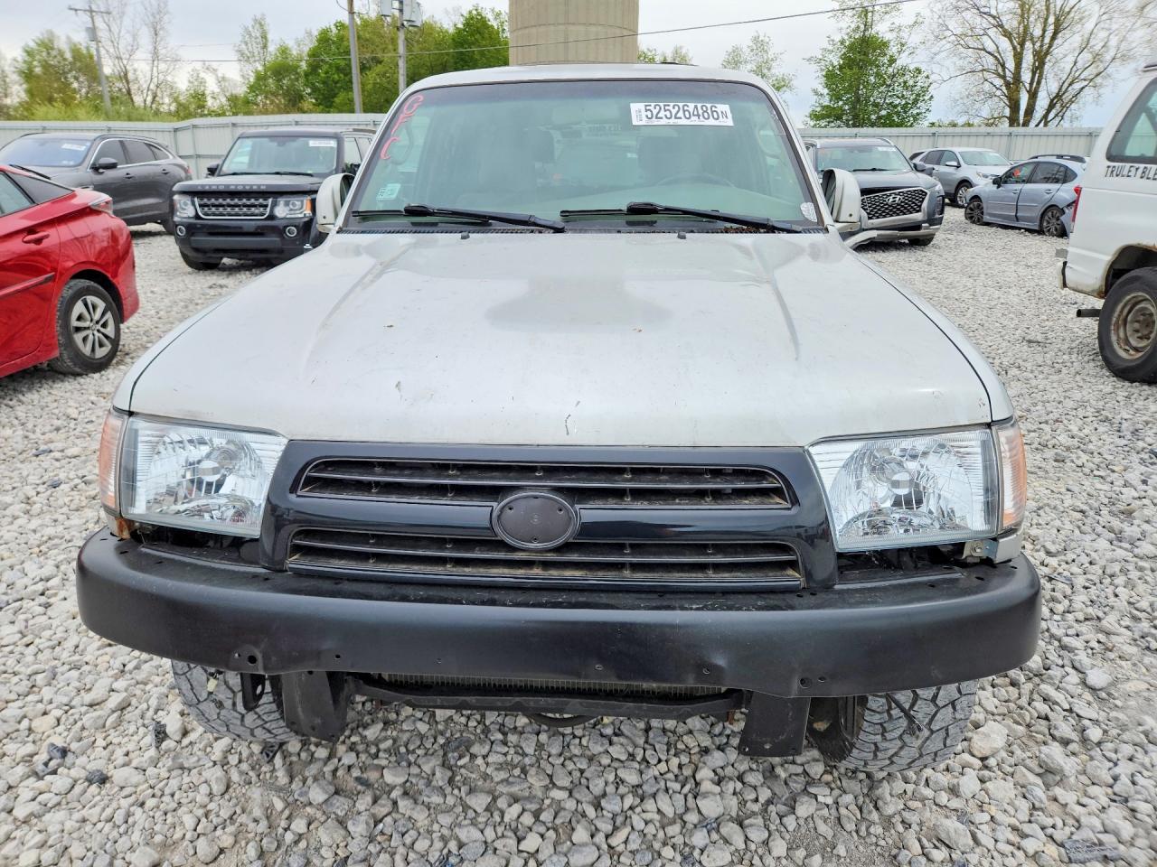 Toyota 4Runner Sr5