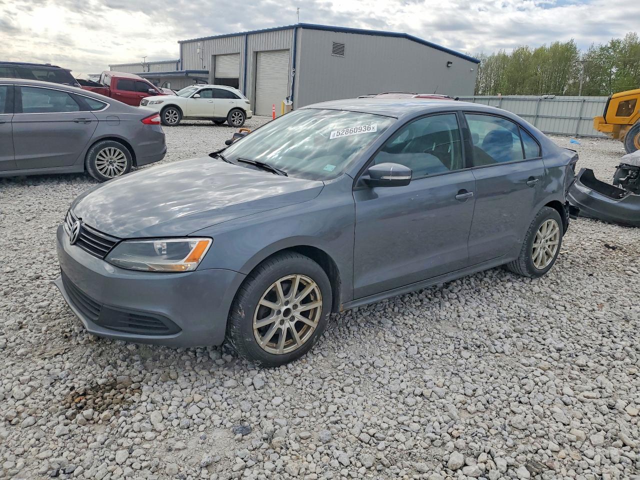 Salvage Volkswagen Jetta Image