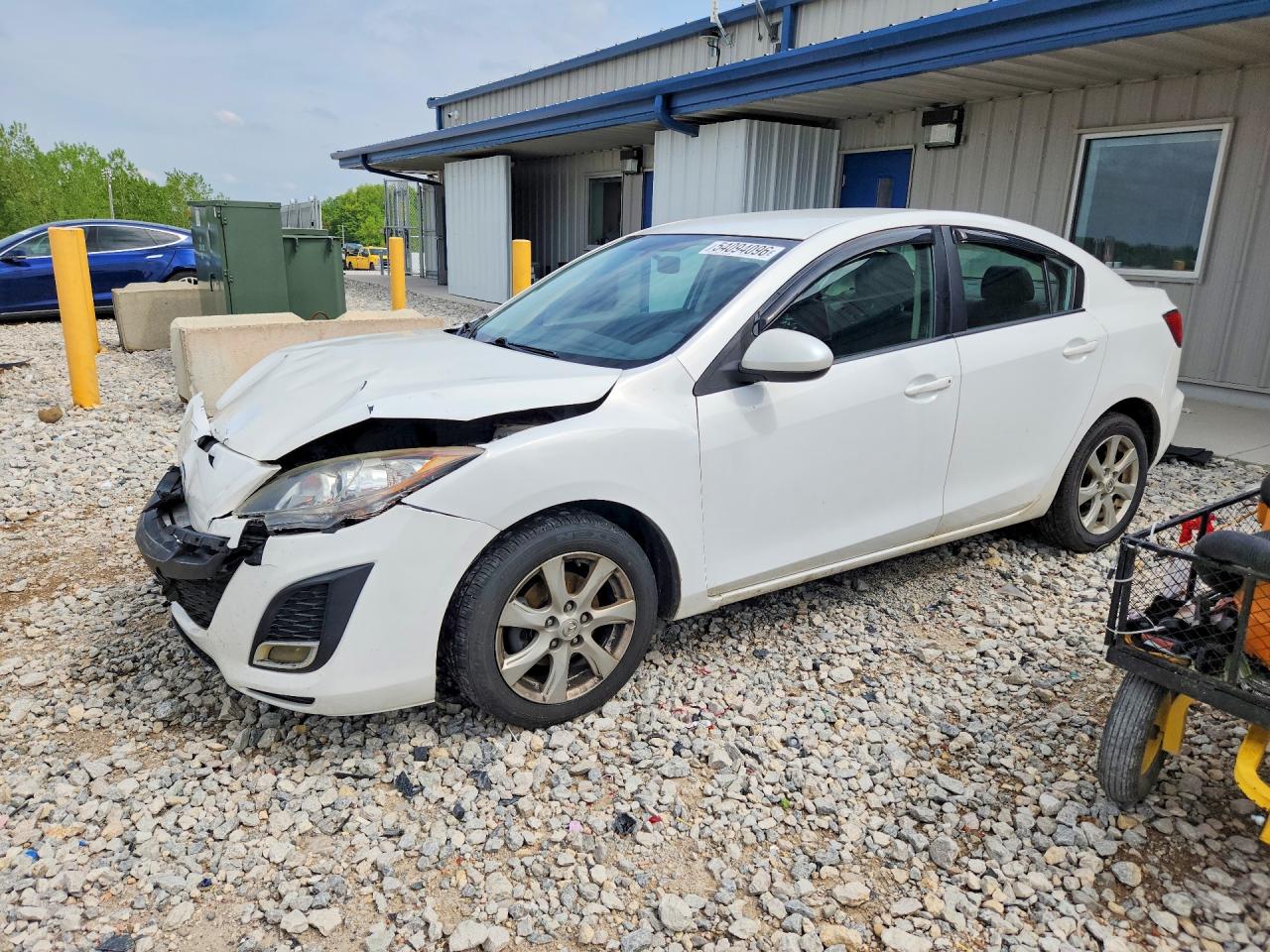 Salvage Mazda 3 Image