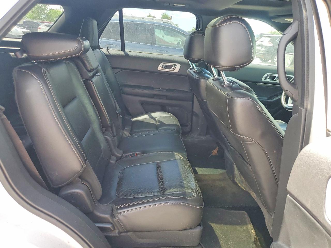 Ford Explorer Sport