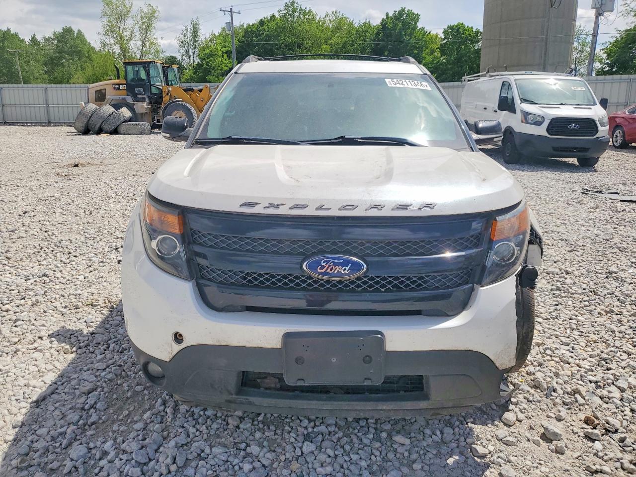 Ford Explorer Sport