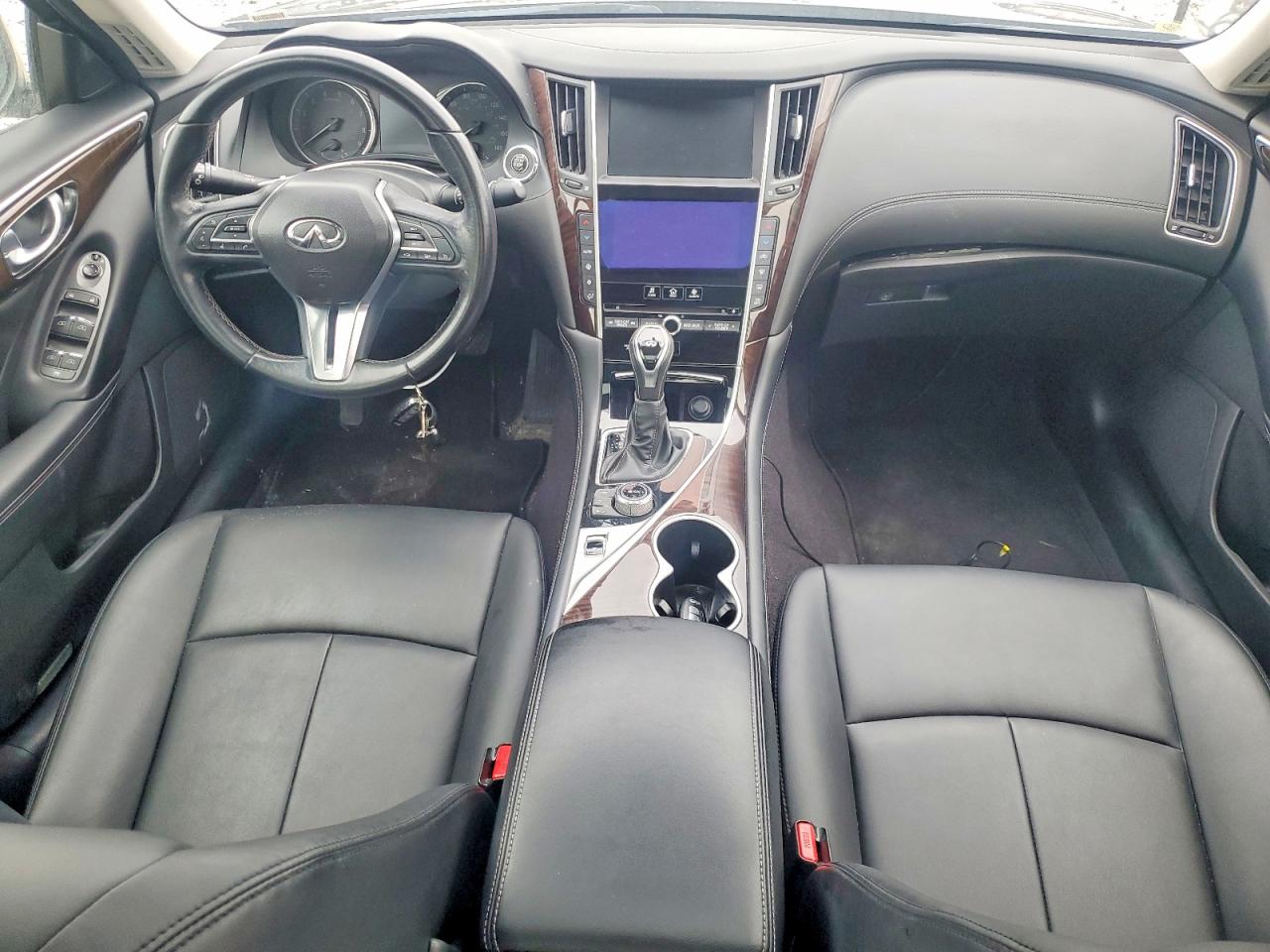 INFINITI Q50 3.0t L 3.0t Luxe