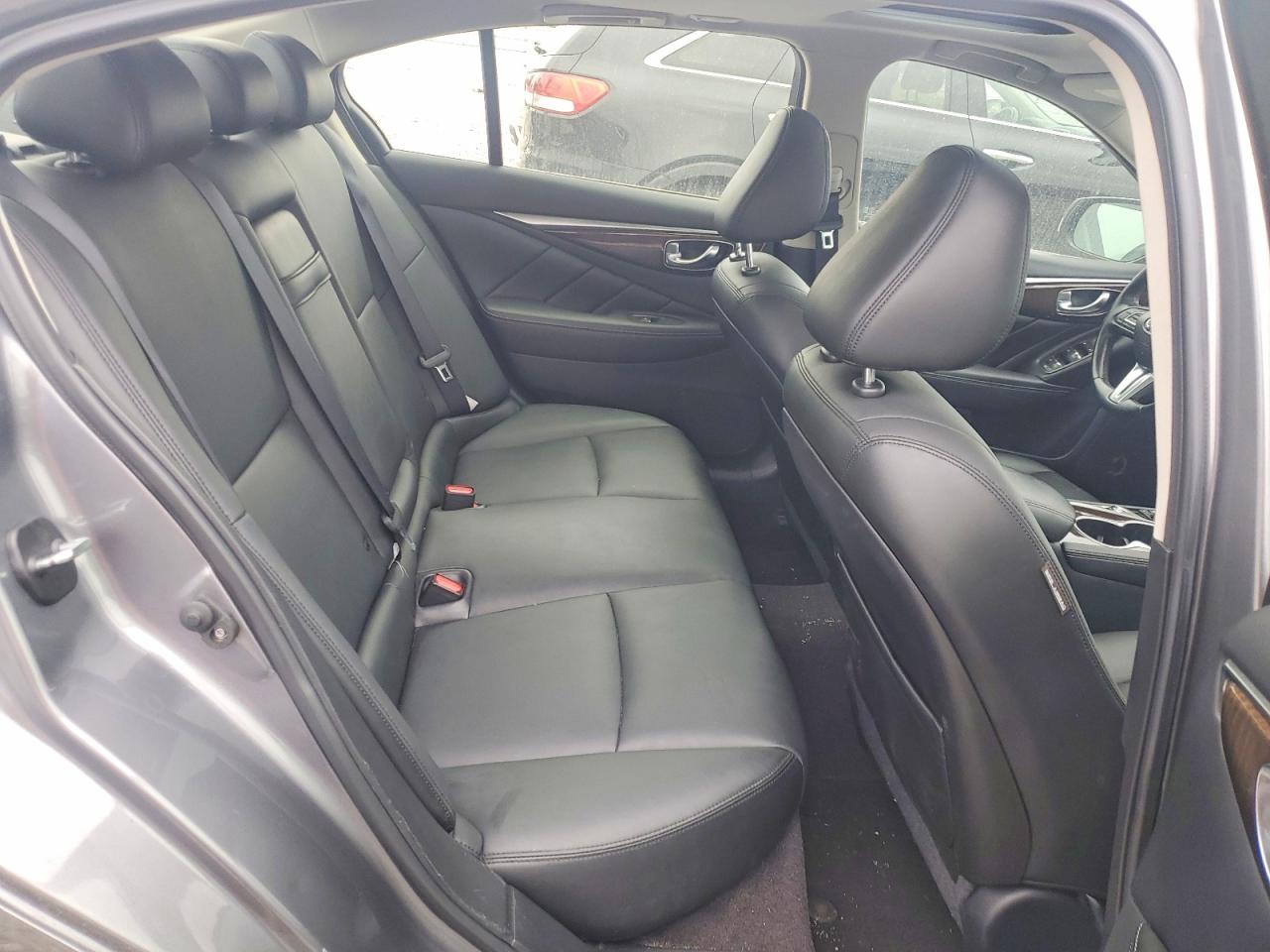INFINITI Q50 3.0t L 3.0t Luxe
