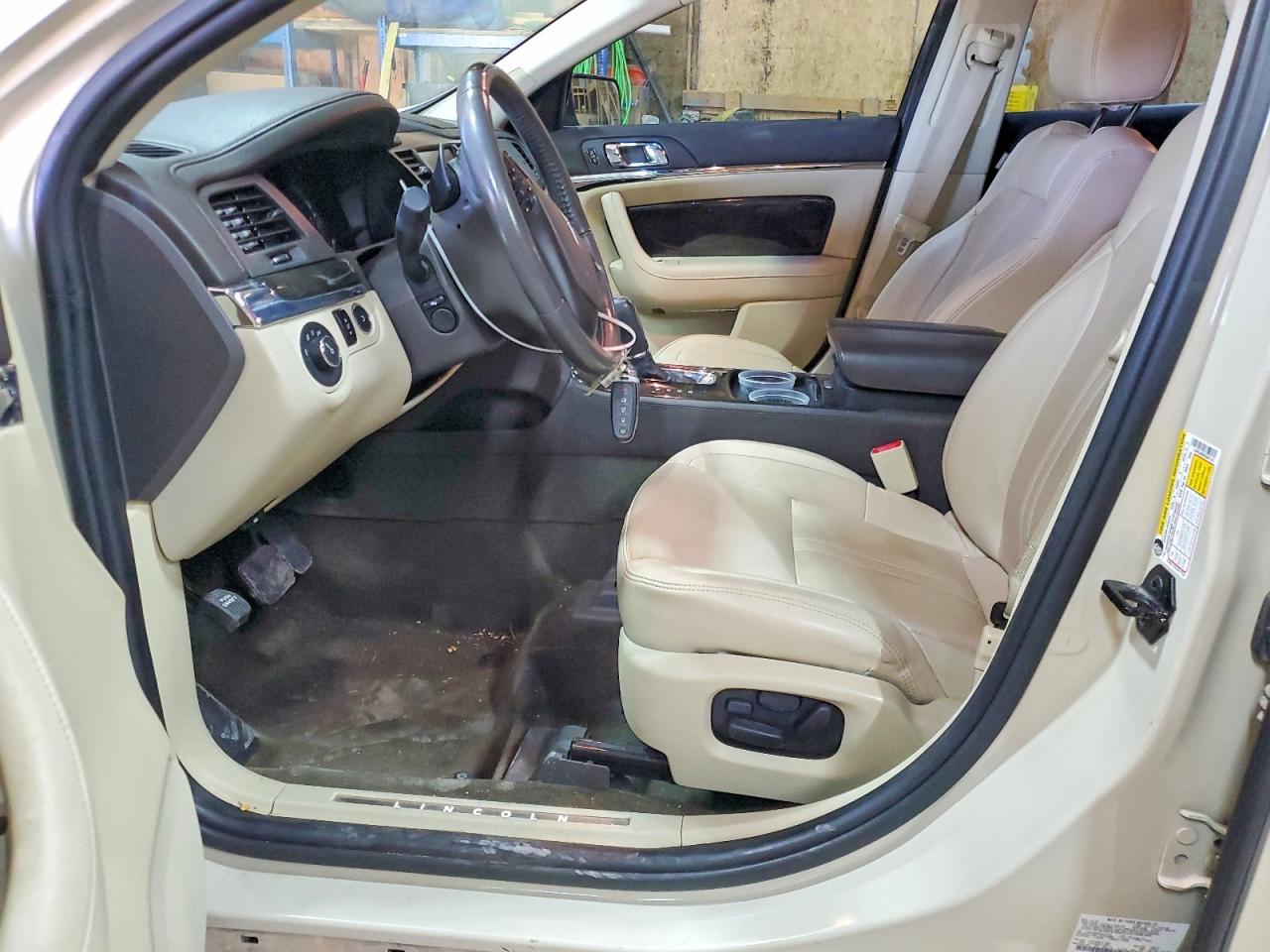 Lincoln MKS