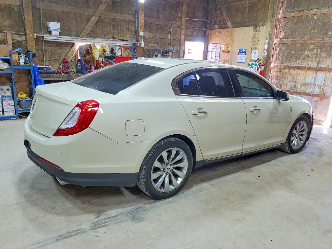 Lincoln MKS