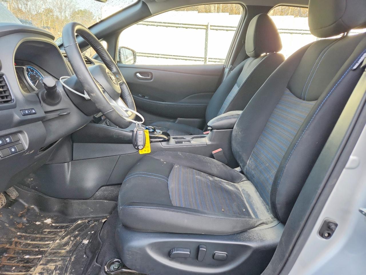 Nissan LEAF Sv Plus
