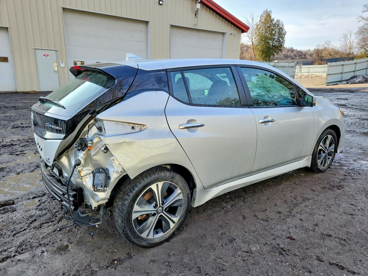 Nissan LEAF Sv Plus