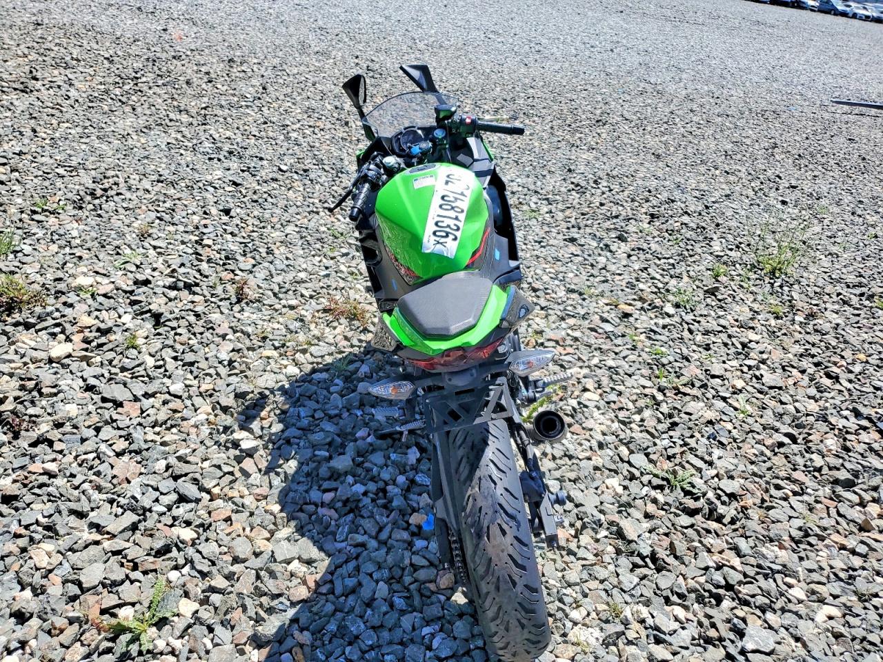 Kawasaki Ex400