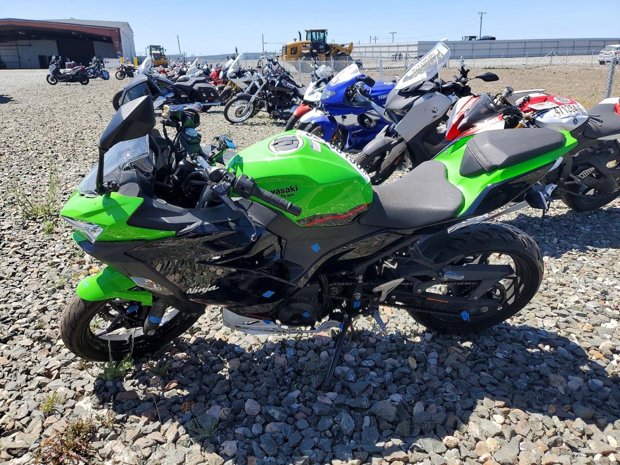 Kawasaki Ex400