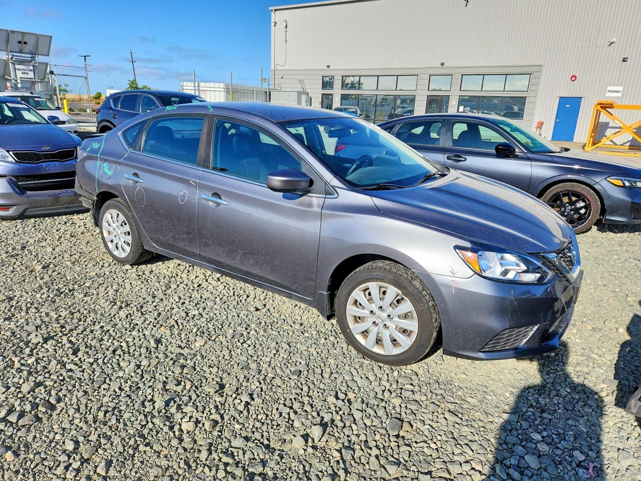 Nissan Sentra S