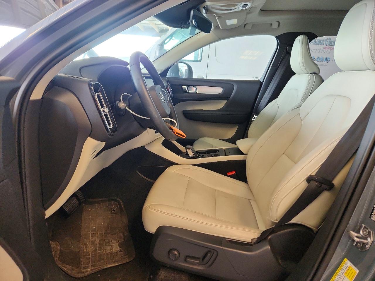 Volvo XC40 T5 Momentum