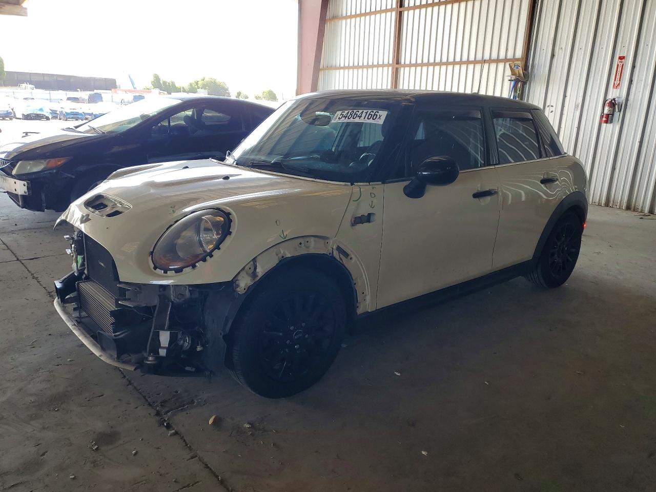 Salvage MINI Cooper Image
