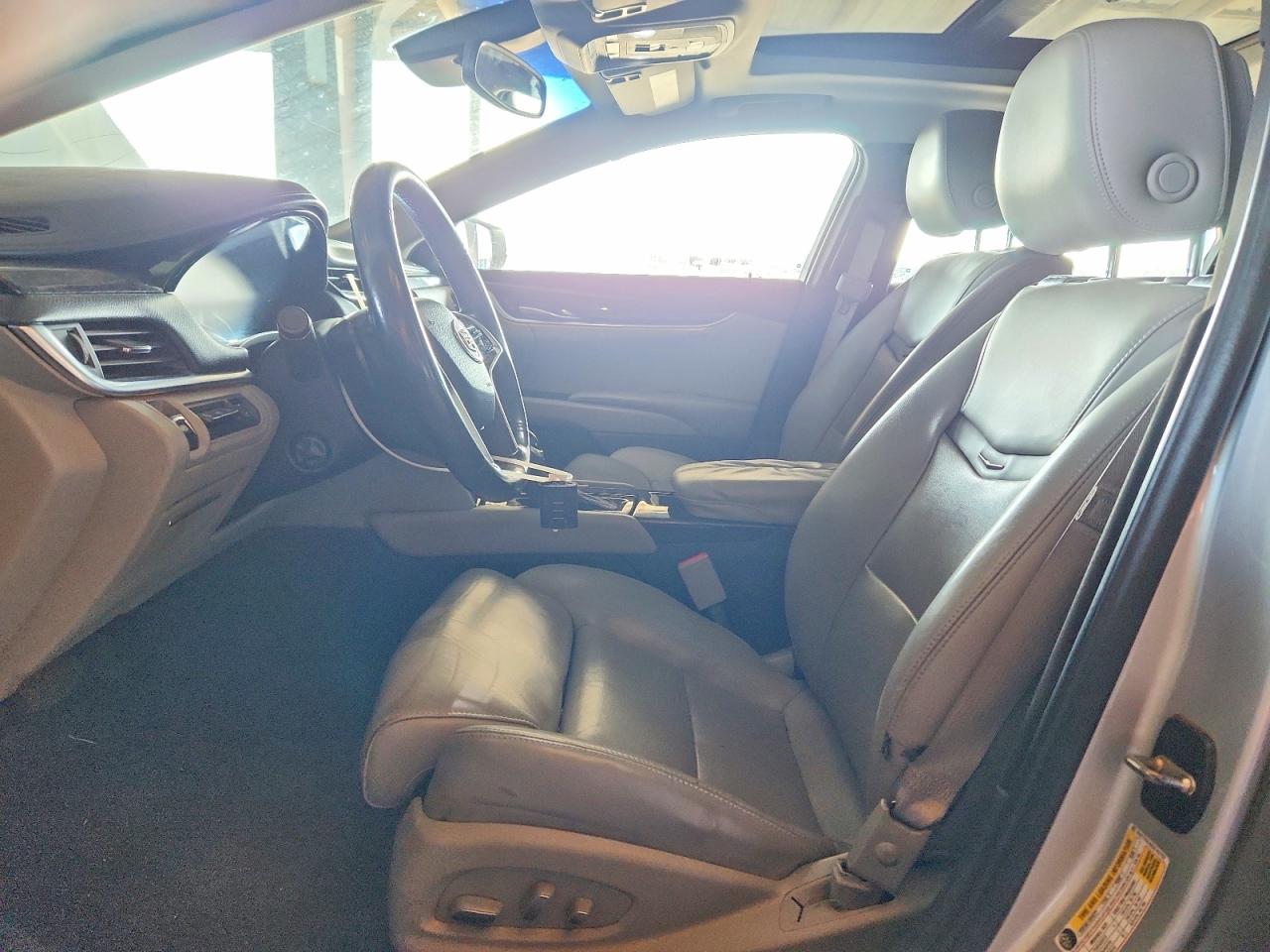 Cadillac XTS Premium Collection