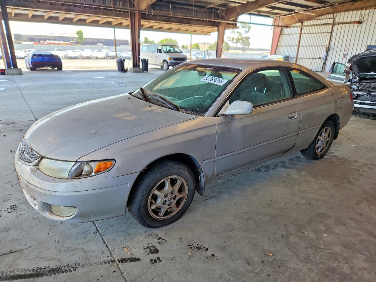 Salvage Toyota Camry Image