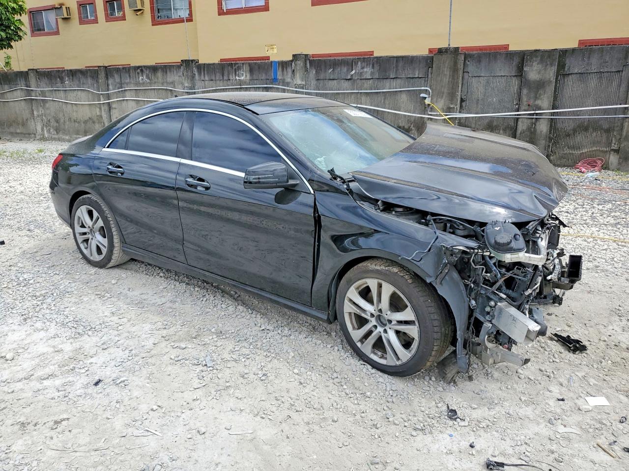 Mercedes-Benz Cla-class 250