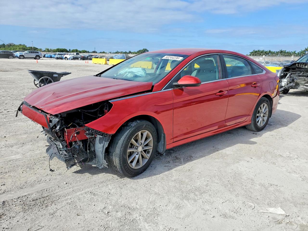 Salvage Hyundai SONATA Image