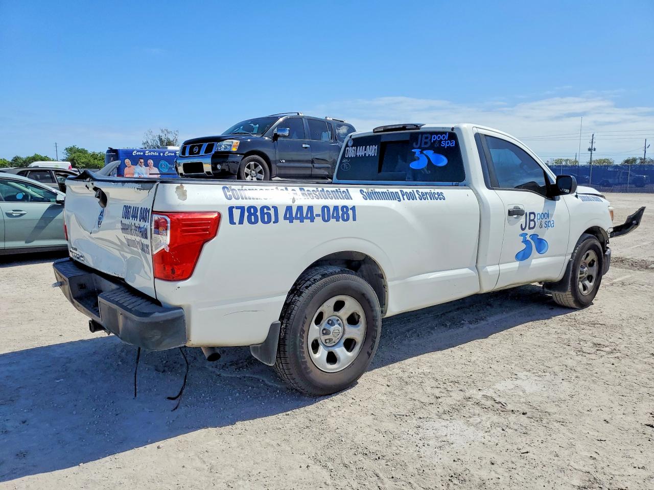 Nissan Titan S