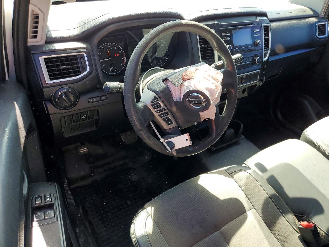 Nissan Titan S
