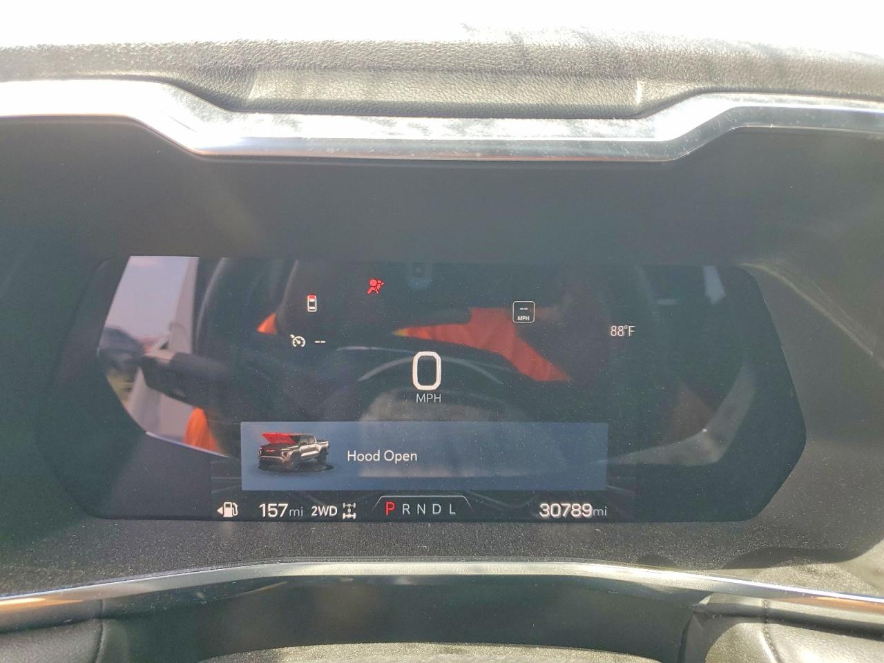 GMC Canyon Elevation