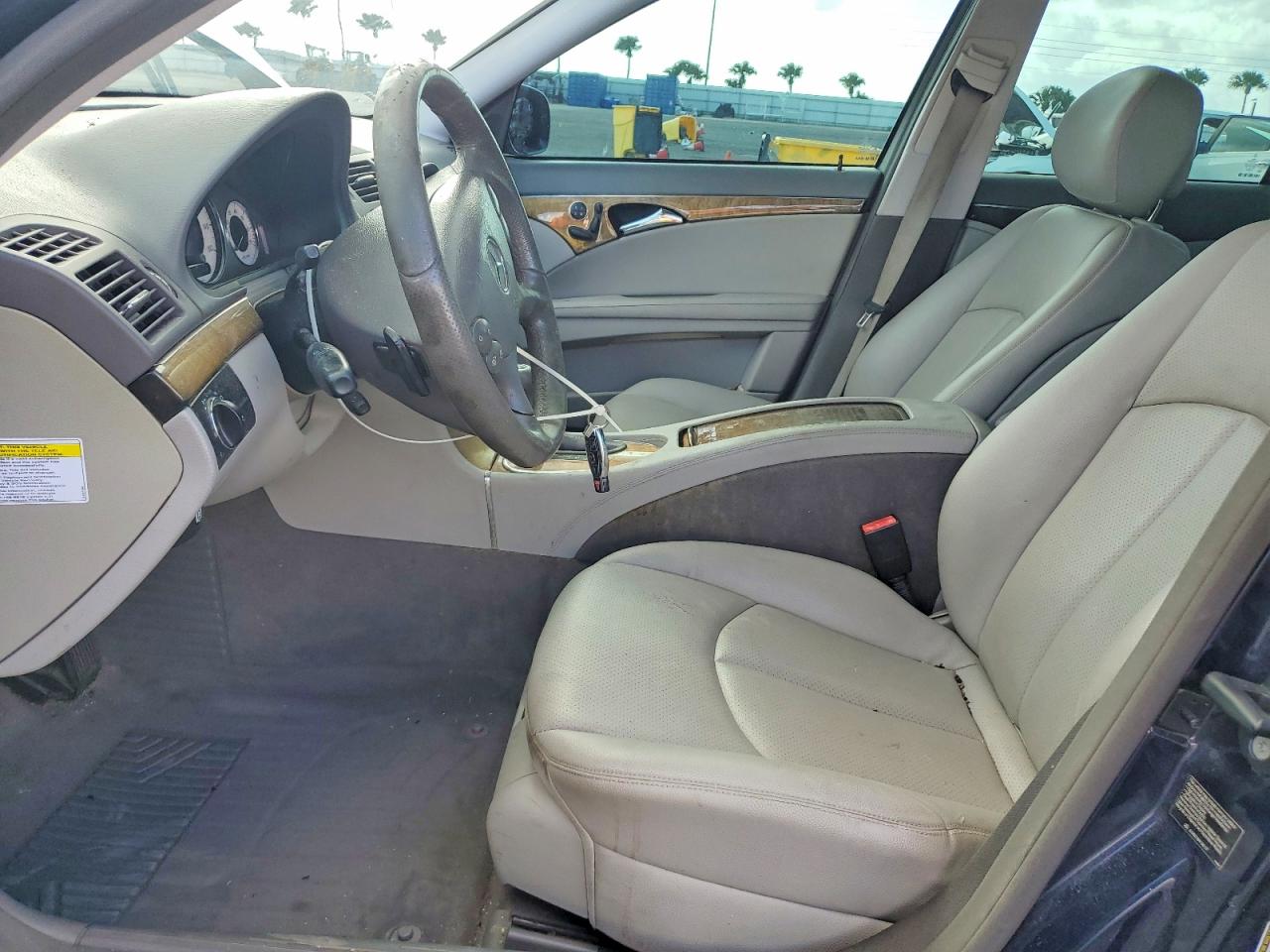 Mercedes-Benz E-Class 350