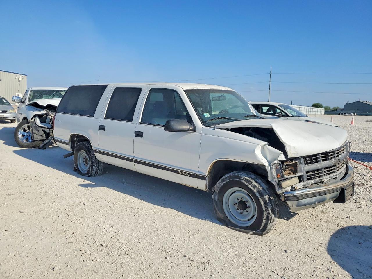 Chevrolet Suburban C2500