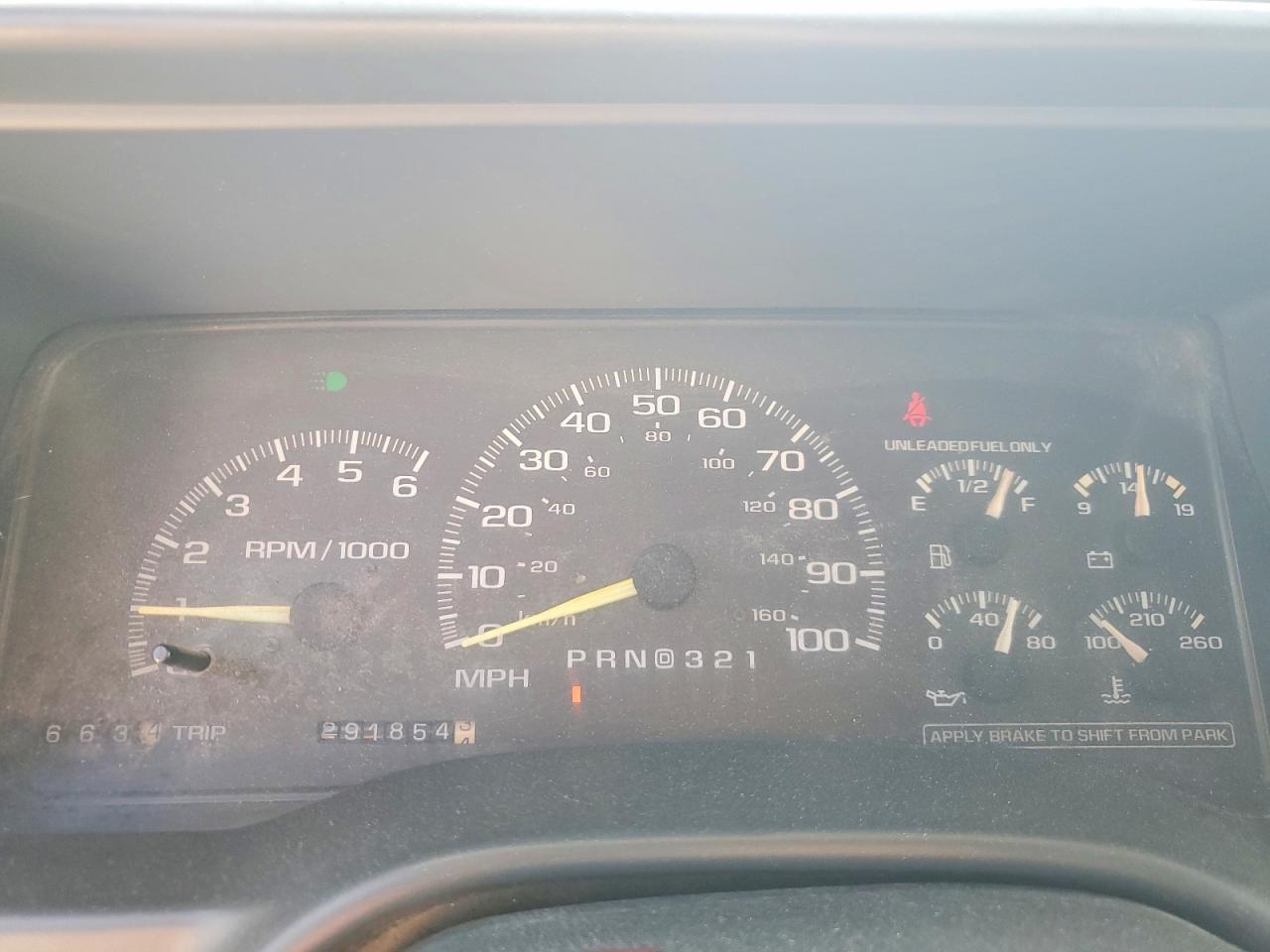 Chevrolet Suburban C2500