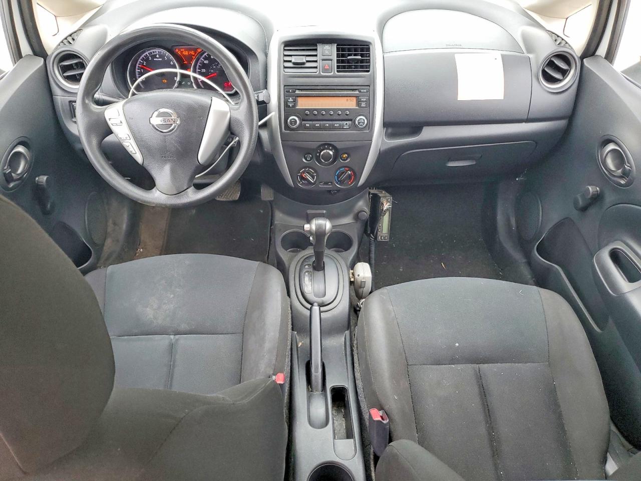 Nissan Versa S Plus
