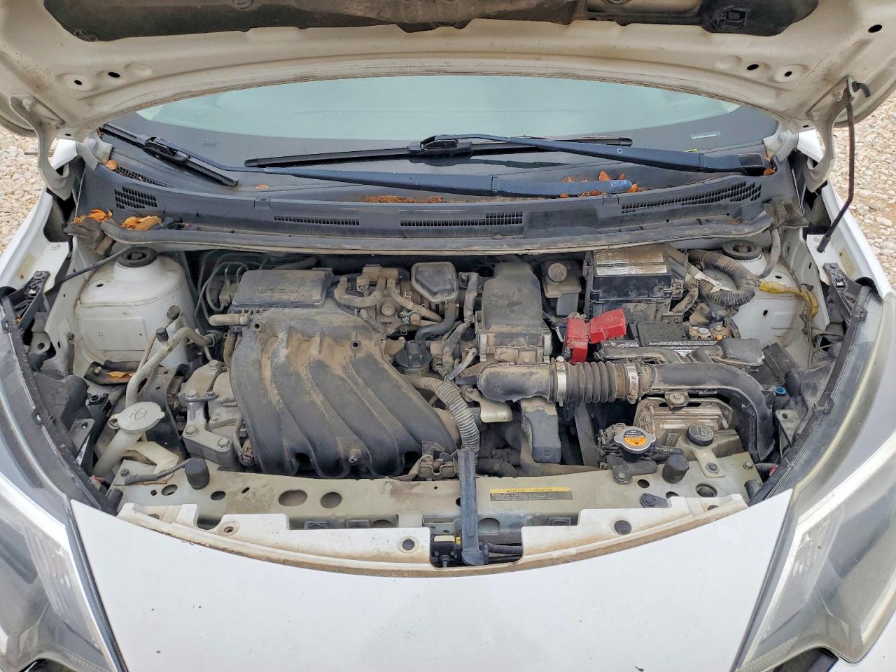 Nissan Versa S Plus