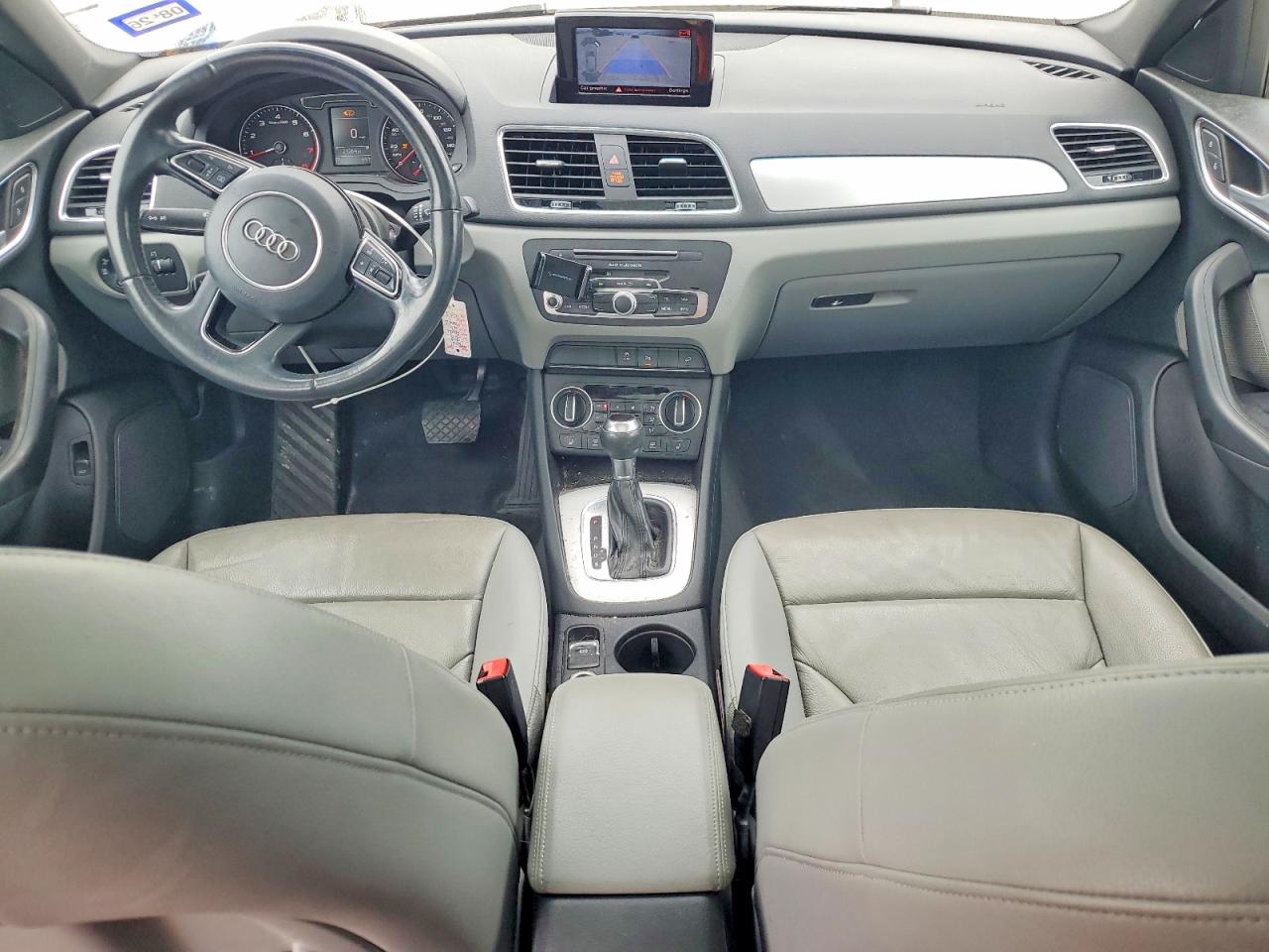 Audi Q3 Premium