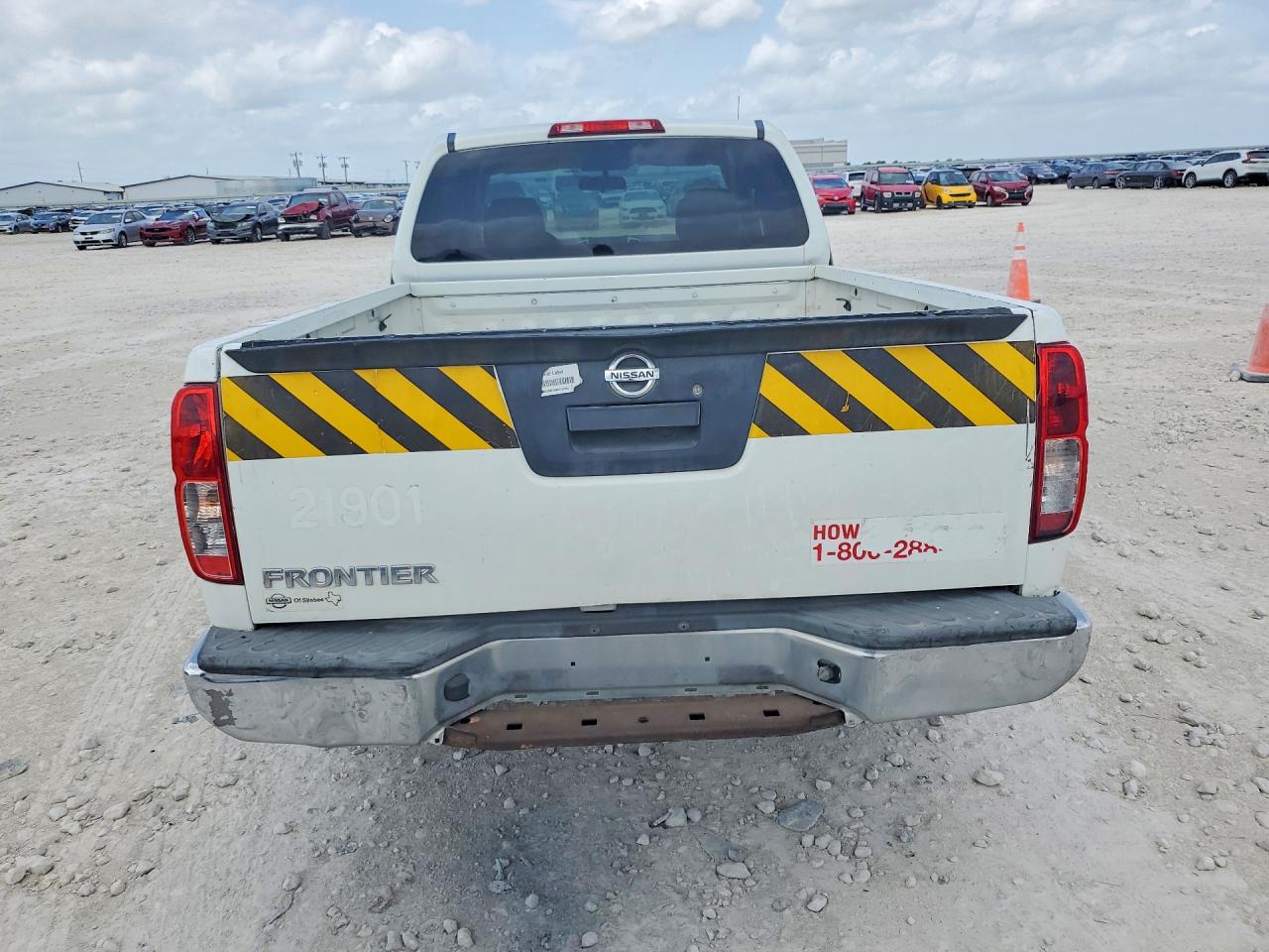 Nissan Frontier S