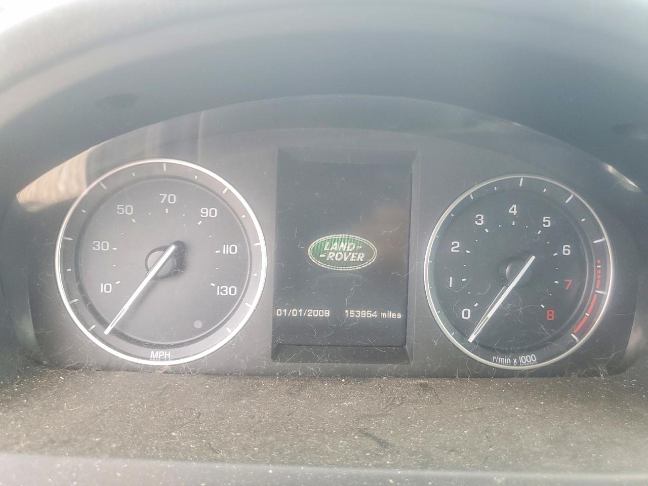 Land Rover LR2 Base