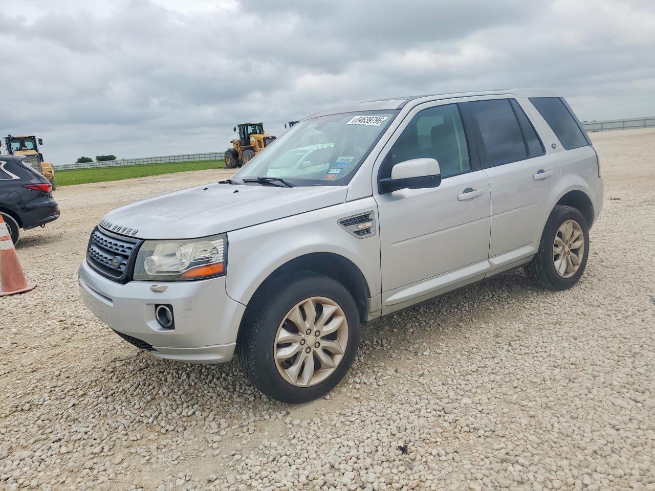 Salvage Land Rover LR2 Image