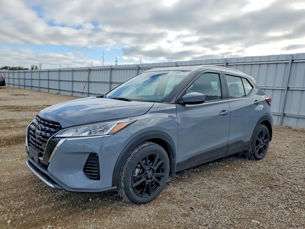 Salvage Nissan Kicks Image