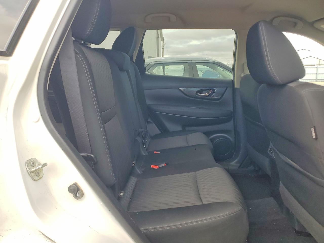 Nissan Rogue Sv