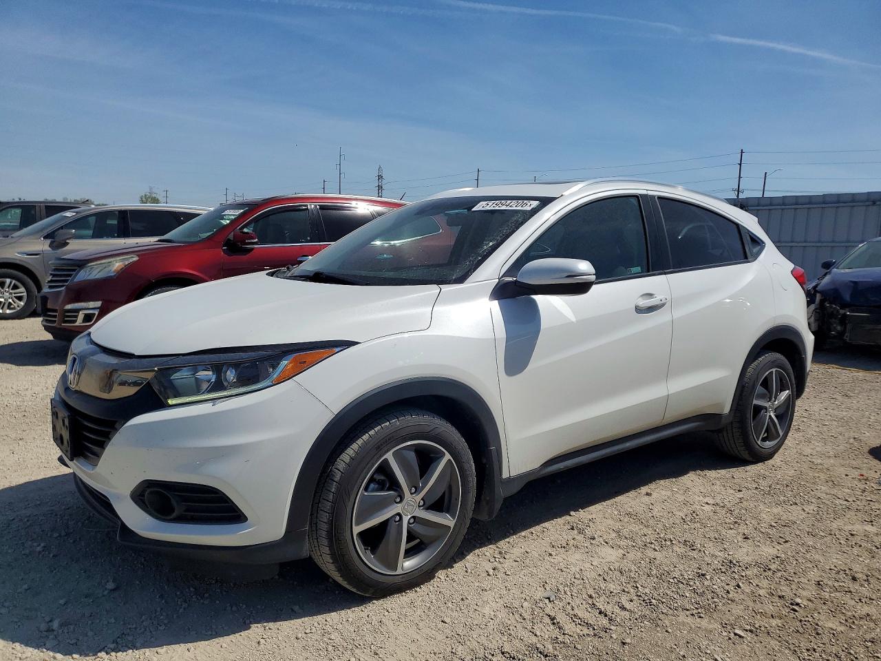 Salvage Honda HR-V Image