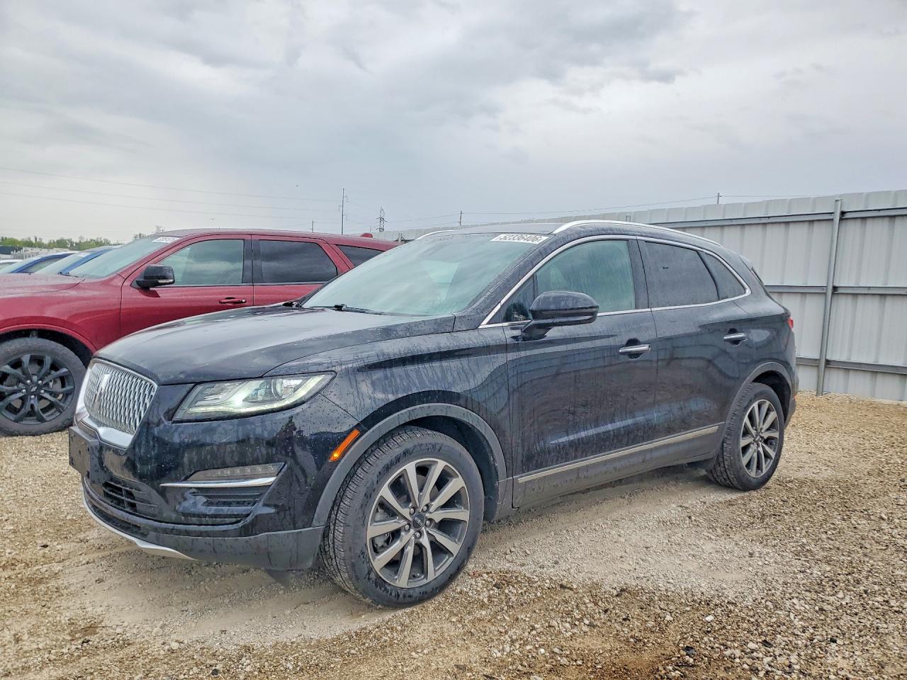 Salvage Lincoln MKC Image