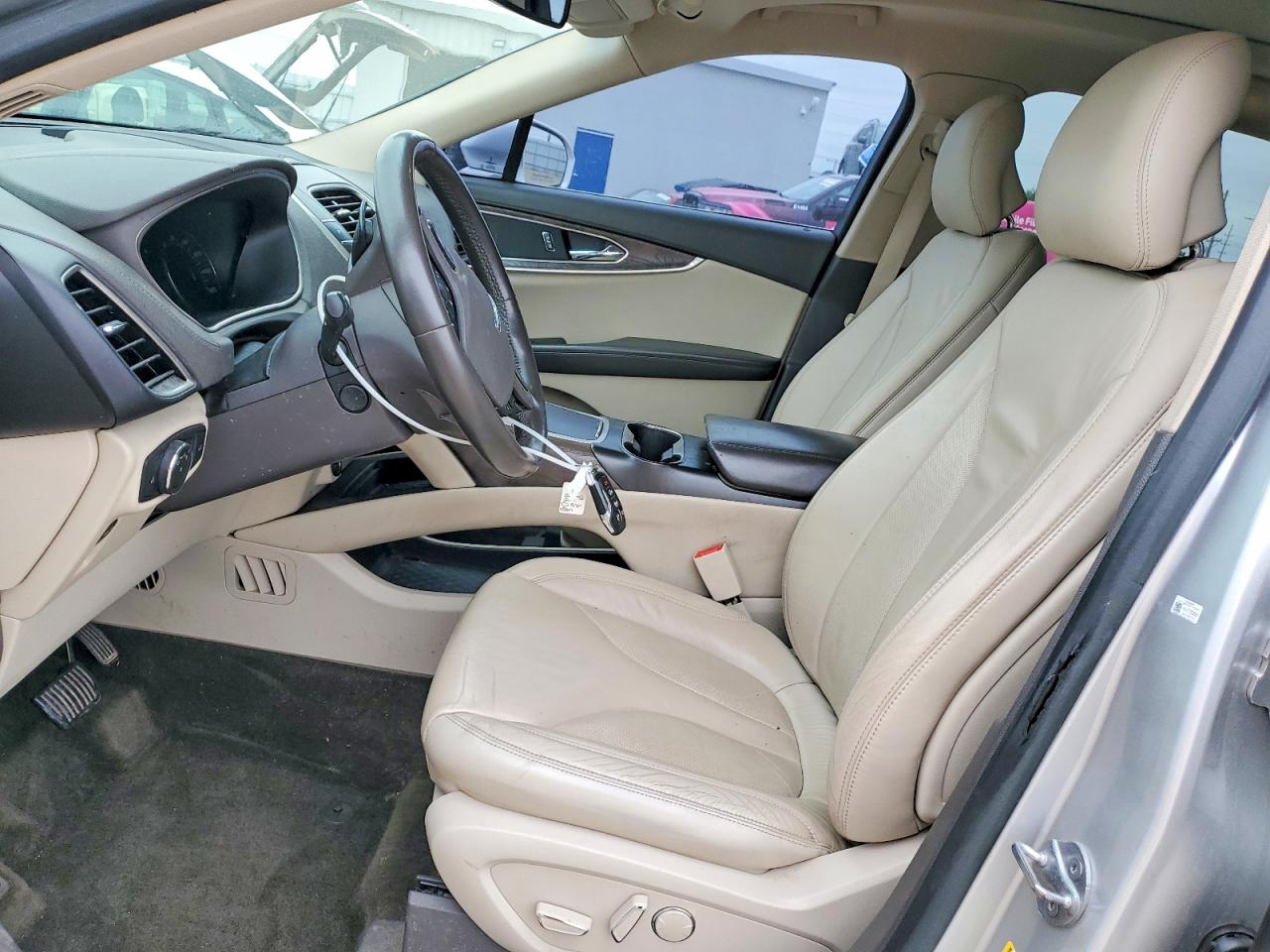 Lincoln MKX Select