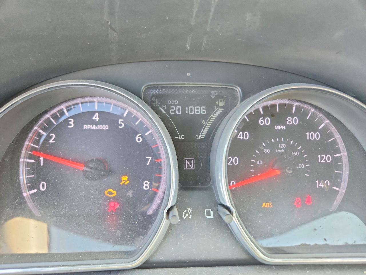 Nissan Versa 1.6 Sv