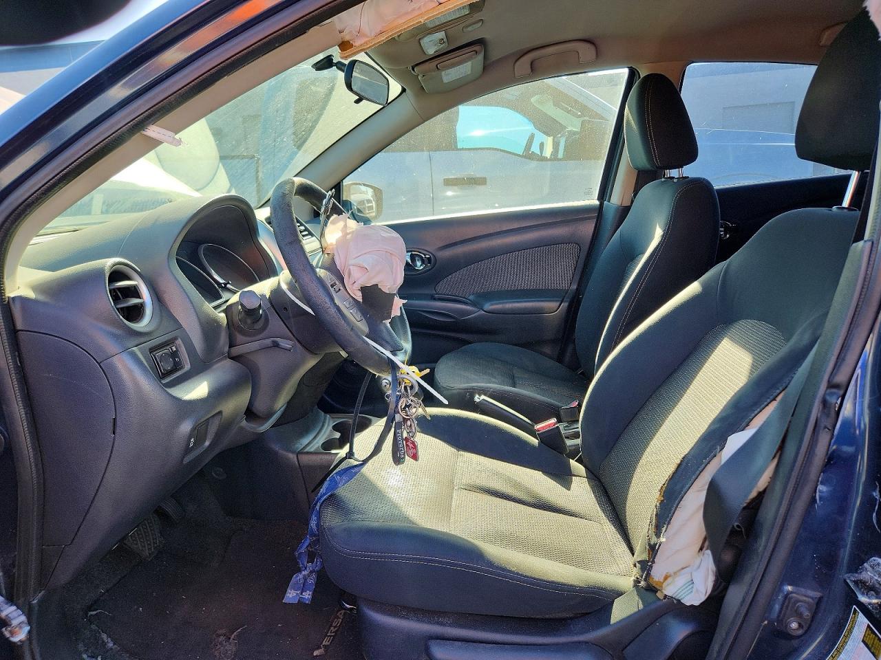 Nissan Versa 1.6 Sv